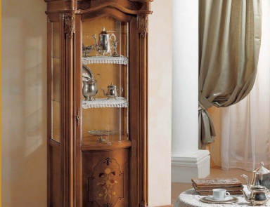 Showcase with inlay on the front, Mirandola Export