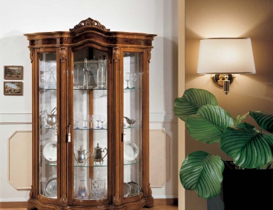 Showcase with carved frame, Mirandola Export