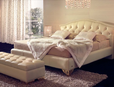 Set for bedroom on gilded legs Illusion, Tosconova