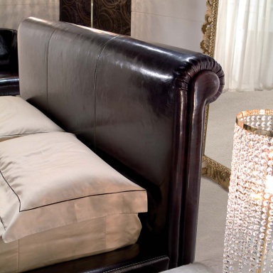 Bedroom (Suite bedroom) Legend