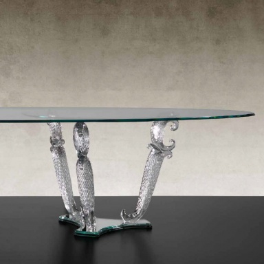 The Casanova dining table 72