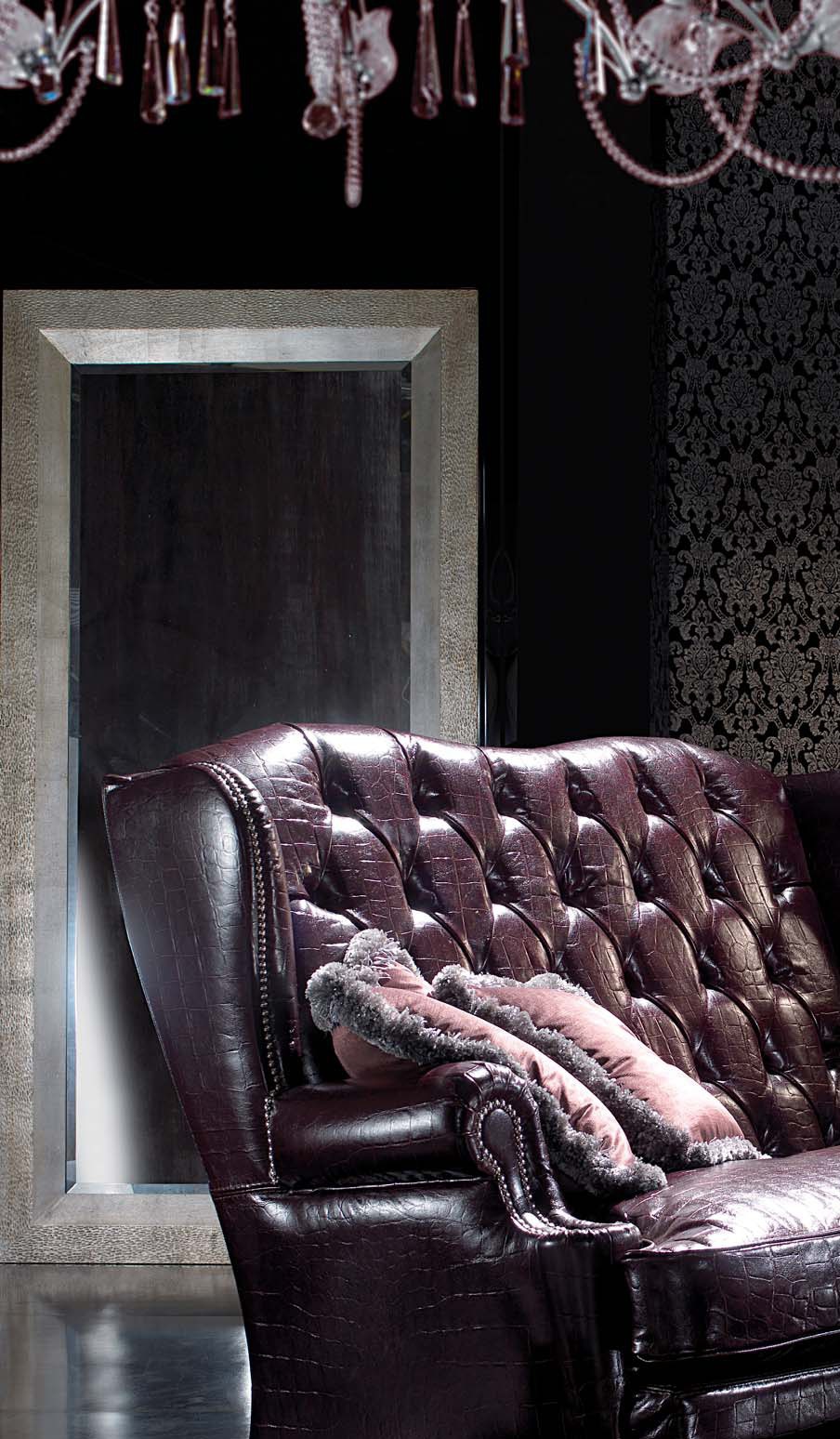 The mirror facets in a rectangular frame SP60, Tosconova