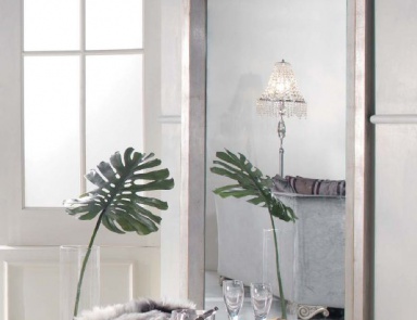 The mirror in rectangular frame in lacquered finish SP70, Tosconova