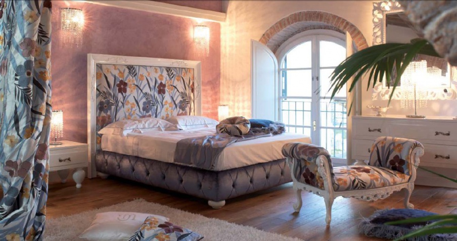 Set for bedroom classic in a soft upholstery Versailles, Tosconova