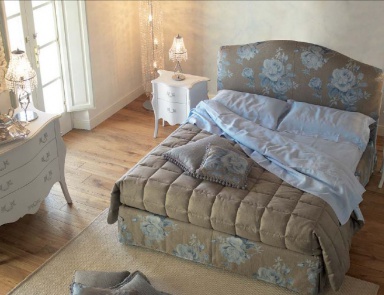 Double bed with high headboard Baia Sardinia, Tosconova