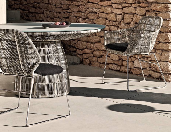 Models from B&B Italia – garden decoration Bulgari hotel in Milan