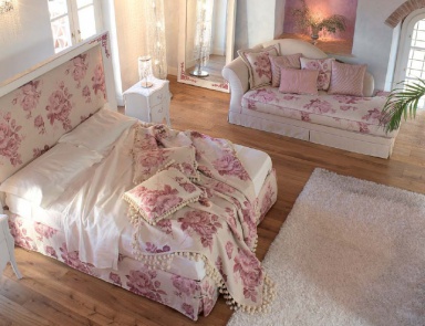 Double bed in a soft upholstery Provence, Tosconova