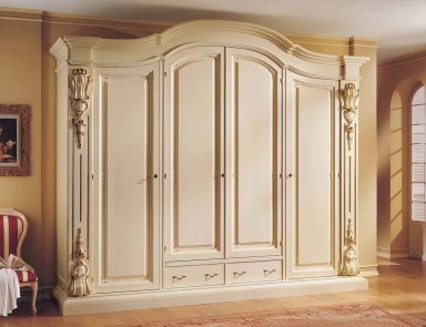 Wardrobe with elegant carved patterns, Mirandola Export