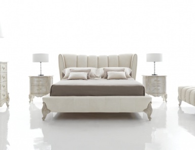 Headsets for bedroom with white-washed fa?ade, Vogue, Tosconova