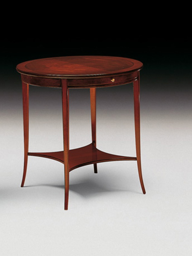 Coffee table, Medea