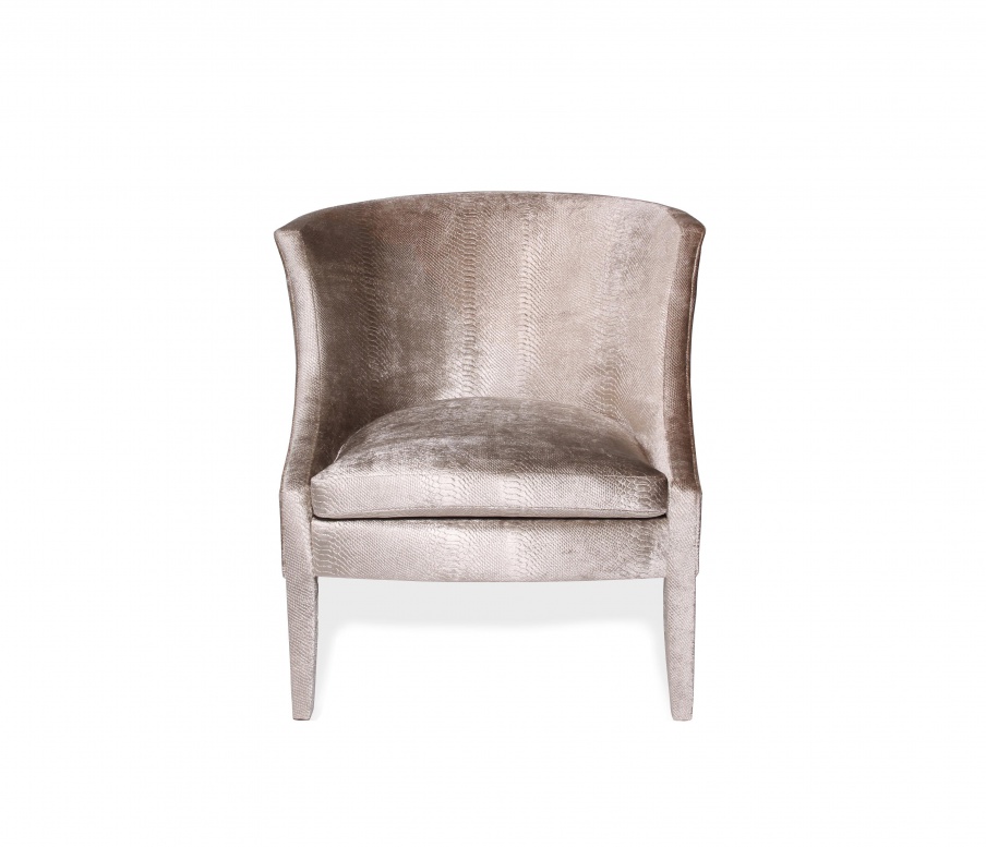 The chair is upholstered entirely Chignon, Koket