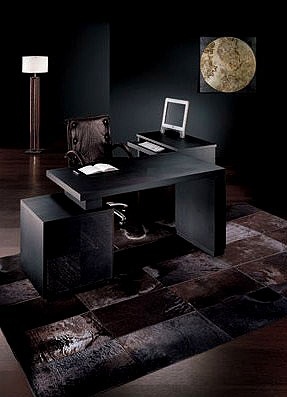 A Desk with a top supported on the pedestal, BOSTON - Smania