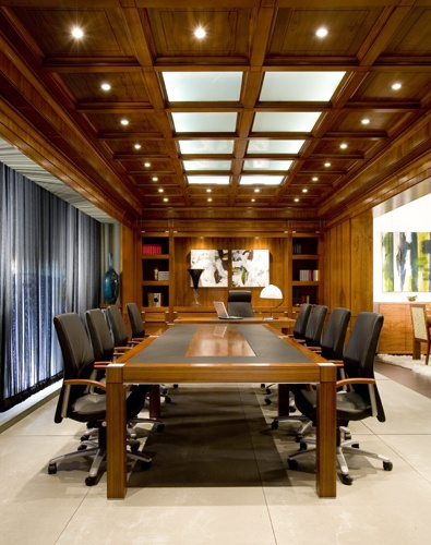 Headsets for the office with a large conference table DESPACHO, Muebles Pico