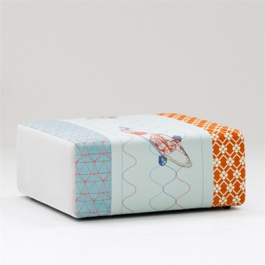 Chair with Ottoman Sushi