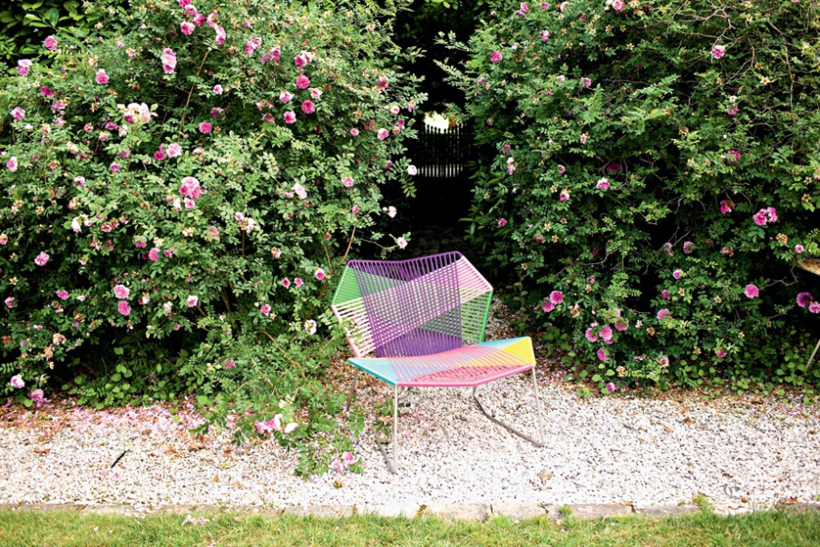 Chair of woven wires and polymeric skin Tropicalia, Moroso