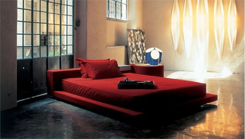 Bed on steel frame Sascha, Mussi