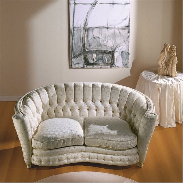 A sofa with a rounded back, Millennium - Zanaboni
