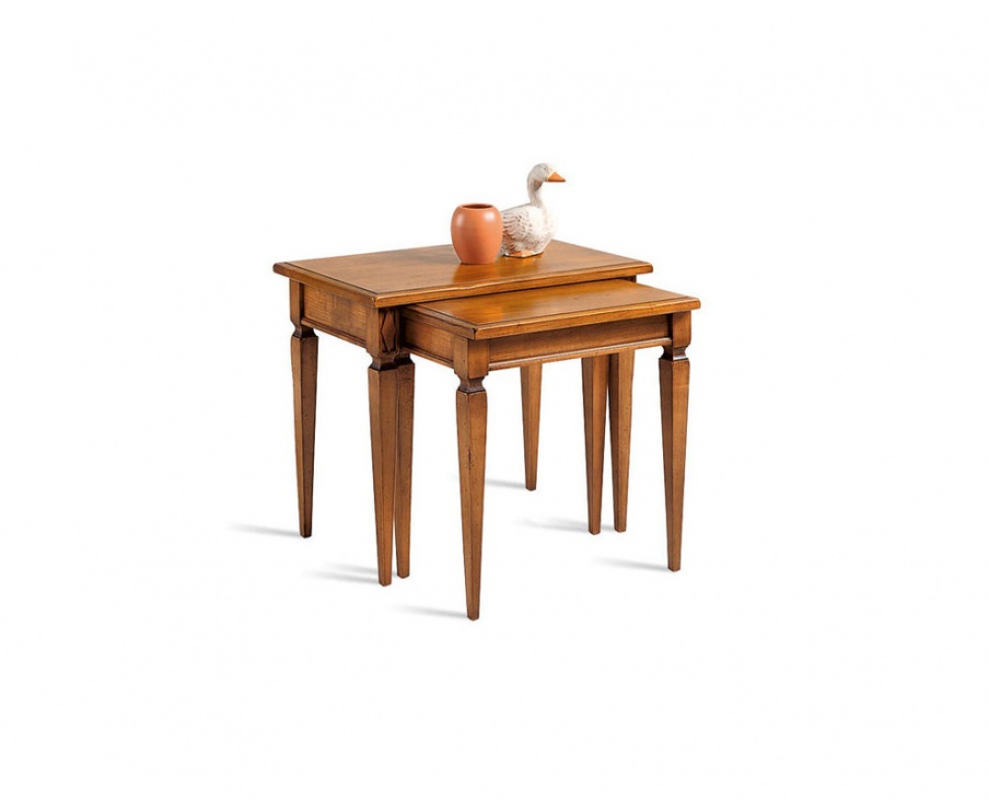 Set of two tables, Selva