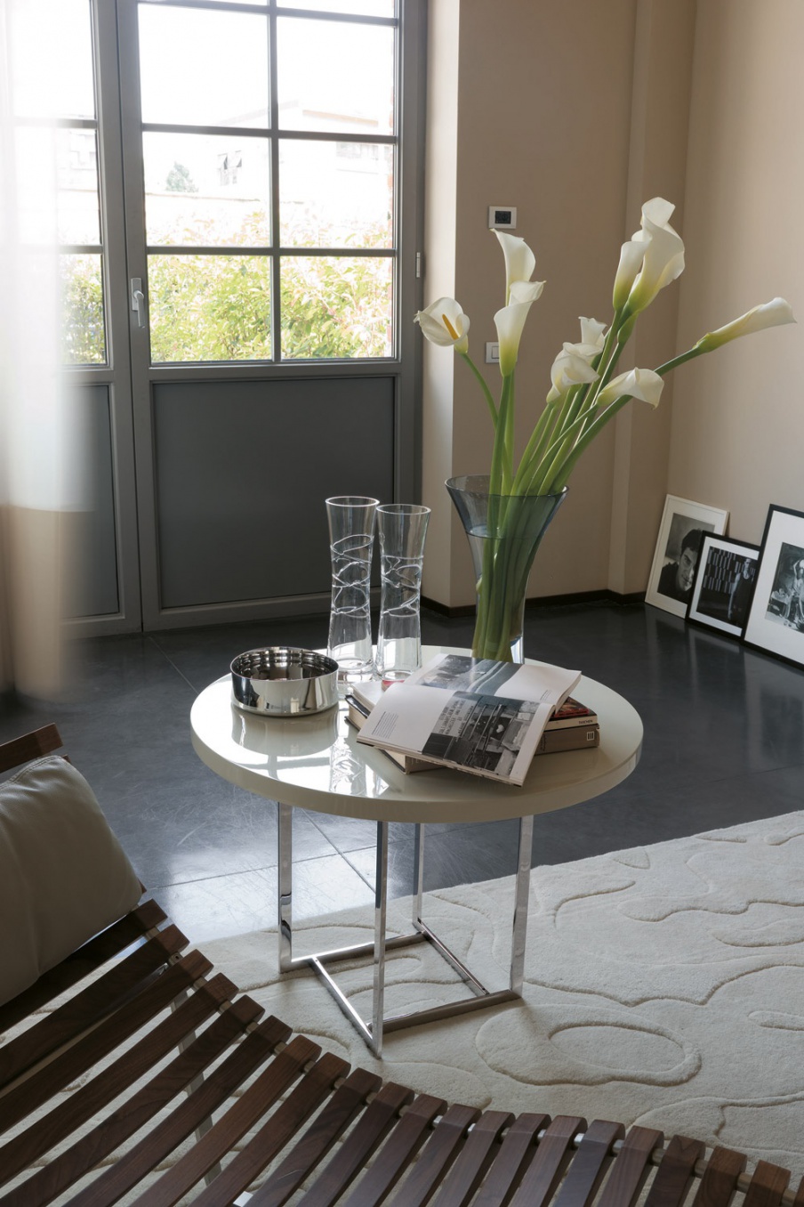 Coffee round table, Milano - Porada