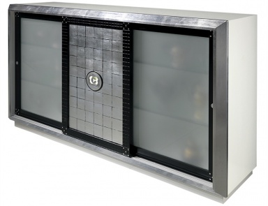 The tricuspid sideboard, Carpanelli