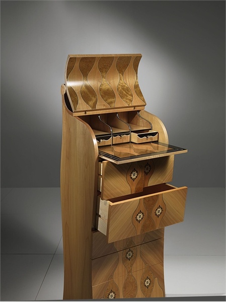 Bureau of solid wood MB31, Carpanelli