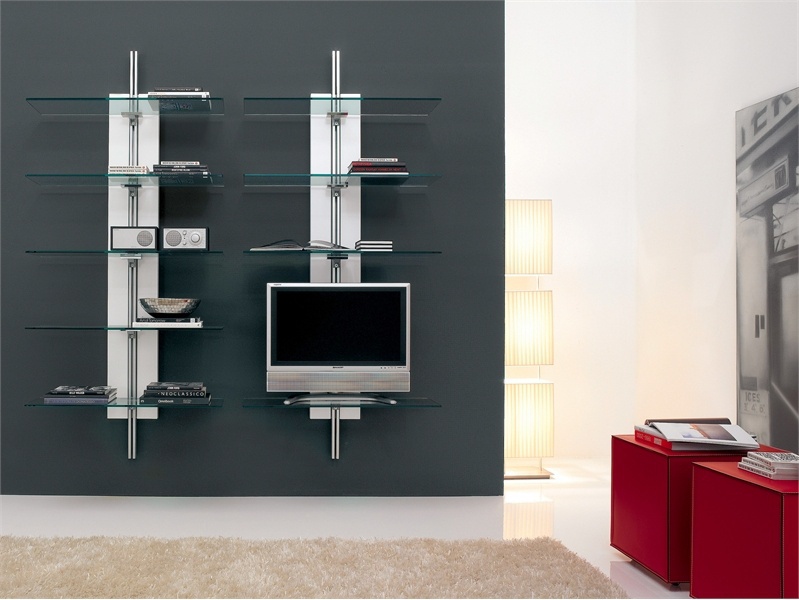 The rack is made of solid beech and glass TV Chicago, Cattelan italia