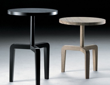 Coffee table made of wood Vic, Flexform