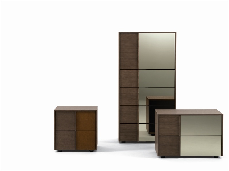 Chest of drawers solid oak Mix, Flou