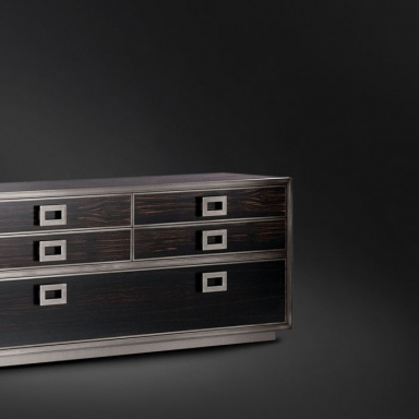 Chest Montenapoleone