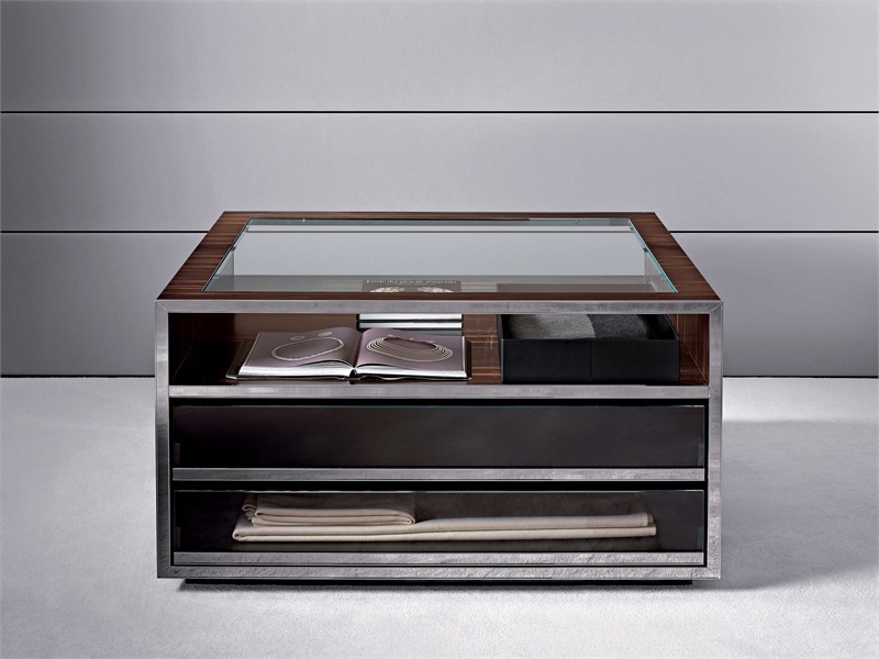 Montenapoleone coffee table, Flou