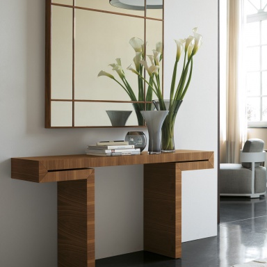 the Miyabi console console