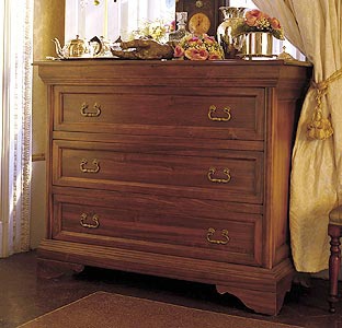 A chest of drawers made of solid wood, DOLFI