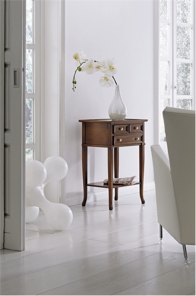 Stand for flowers, Selva