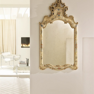 Wall mirror