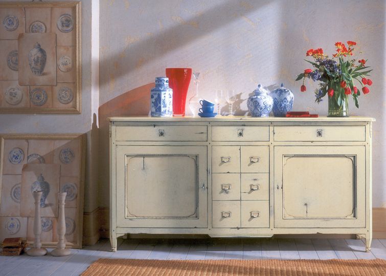 Wooden chest of drawers, PREGNO