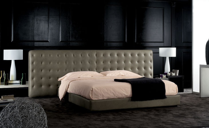 Double bed with upholstered high headboard, TOLEDO - Valdichienti