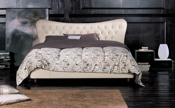Double bed with high upholstered headboard, EMOZIONI - Valdichienti