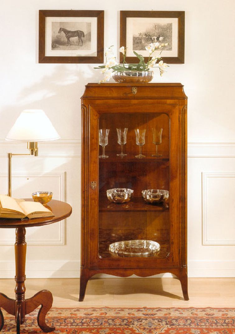 A snack bar in a classic style, PREGNO