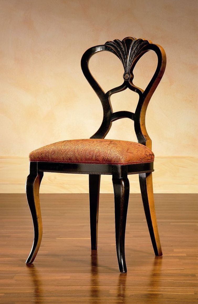 A chair with an openwork back, PREGNO