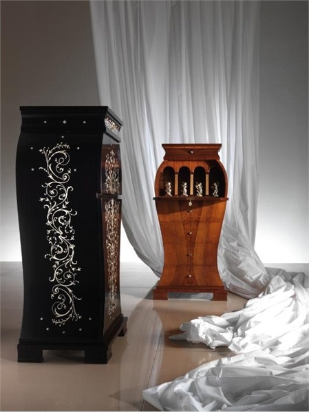 Bureau of solid wood MB25, Carpanelli