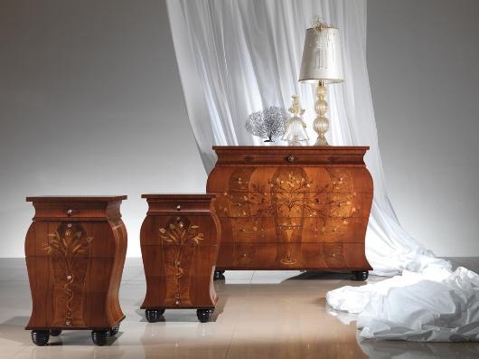 A chest of drawers on a frame of solid wood CO08, Carpanelli