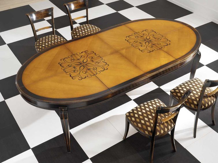 Dining table oval, PREGNO