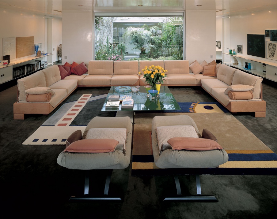 Sofa with a frame made of metal and wood Plan, Il Loft